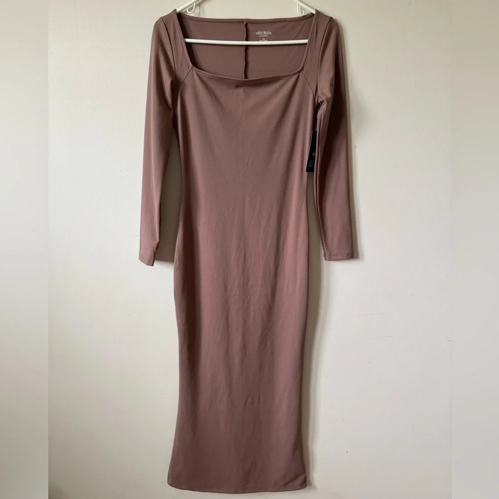 Wild Fable NWT Women’s Long Sleeve ButterBliss Maxi Bodycon Dress Dark Taupe - Picture 5 of 9